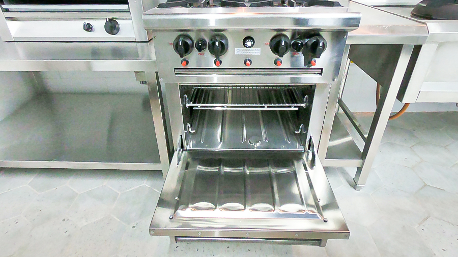 STAINLESS STEEL DELUXE RANGE OVEN WITH 6 OPEN BURNERS DRO-6L 